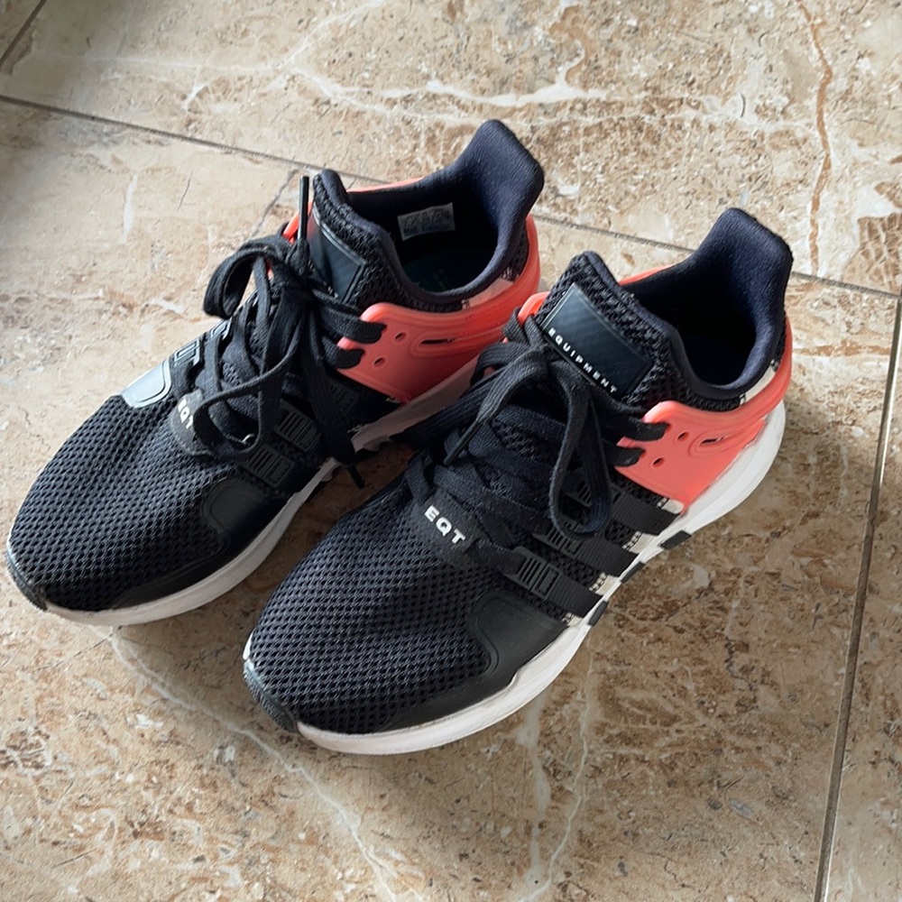 Adidas EQT men’s size 7. Black pink and cami